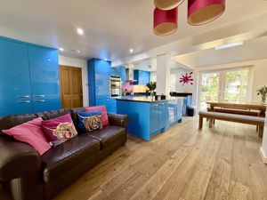 Photo 7- click for photo gallery